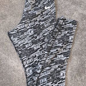 Women’s Nike Leggings